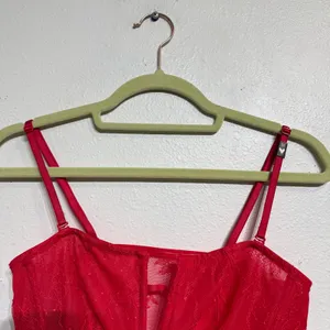 Victoria's Secret Red Very Sexy Deep V Corset Lace Bra Sz M NWT thumbnail 3