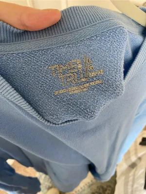 Time and Tru Light Blue Crewneck Sweatshirt thumbnail 6