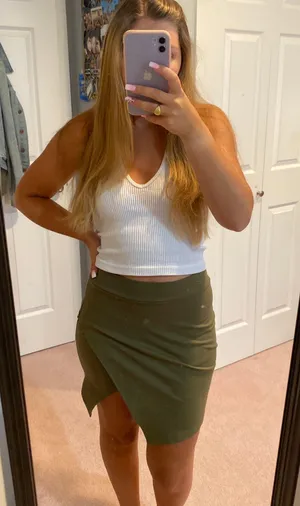 Forever 21 Green Bodycon Skirt thumbnail 2