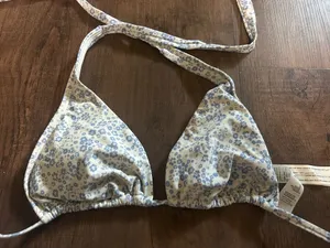Hollister Bathing Suit Set thumbnail 3