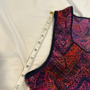 Japna Sleeveless Women Sz: L Chiffon Zigzag Colorful Tank Blouse Top. Zip Back. thumbnail 5