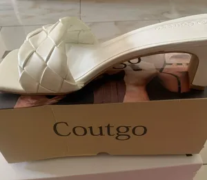 Women's White Heel Sandals Size 8 thumbnail 1