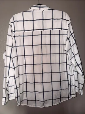 Abercrombie & Fitch White Button-Down Shirt with Black Windowpane Plaid thumbnail 3
