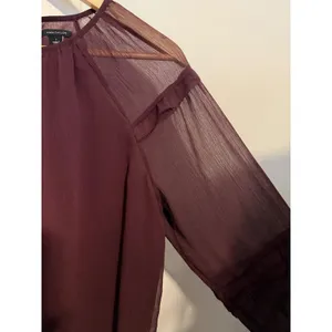Ann Taylor Purple Crinkle Chiffon Ruffle Long Sleeve Blouse Size L thumbnail 11