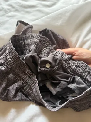 Lululemon Hotty Hot Short II *Long 4" thumbnail 3