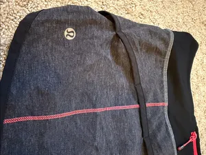 Lululemon Speed Up 2.5” Charcoal/Gray Coral Stitching Athletic Running Shorts thumbnail 5
