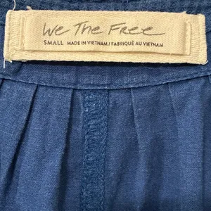 Free People We The Free Top Beating Hearts Colorblock Linen Blend Blue Sz Small thumbnail 8