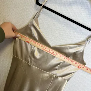 Birdy Grey Champagne Gold Satin V-Neck Spaghetti Strap‎ Maxi Dress Slit Large thumbnail 7