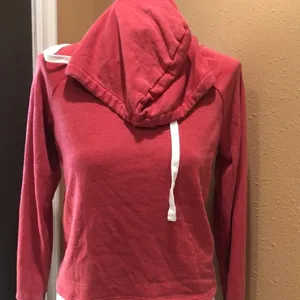 Colsie Women's Red Hooded Sweatshirt XS Long Sleeve Casual Top thumbnail 4