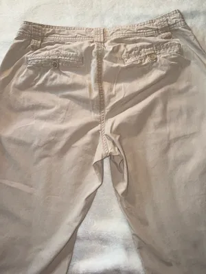 Old navy beige capri pants size 8 thumbnail 10