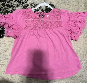 Pink blouse Size M thumbnail 1