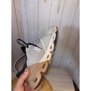 Womens On Cloudflyer Shoes 7 Glacier Rosebrown Running Sneakers On Cloud thumbnail 9
