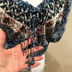 Joie Short Sleeve Cottage Prairie Print Cropped Top S thumbnail 6