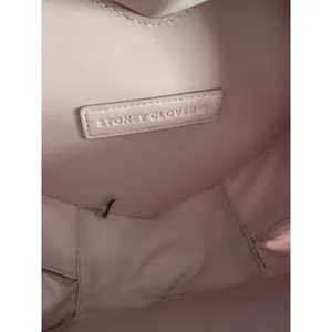 NWT Stoney Clover Lane heart-shaped Lilac Crossbody Bag Handbag thumbnail 7