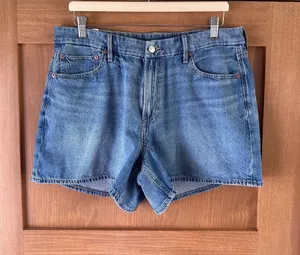American Eagle Strigid Curvy Relaxed Denim Jean Shorts High Rise Women’s size 14 thumbnail 1
