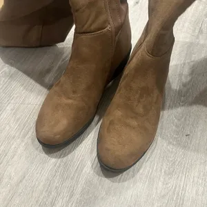 FashioNova Brown over the knee boots thumbnail 5