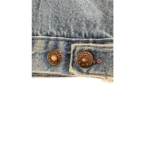 Classic Y2K Light Wash Denim Trucker Jacket Size L thumbnail 5