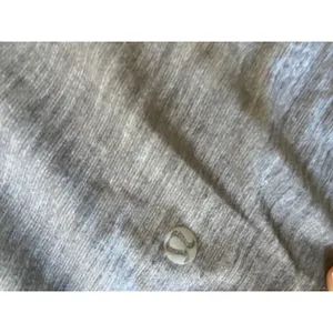 lululemon 4 layered tank‎ Gray Heathered purple camo thumbnail 5