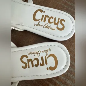 Circus by Sam Edelman White Canyon Thong Sandals thumbnail 6