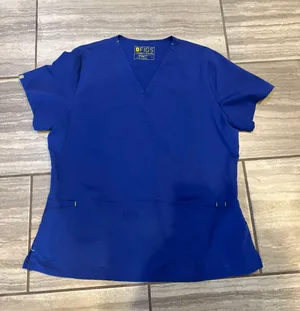 FIGS Sz XL Scrub Top! No :( thumbnail 1