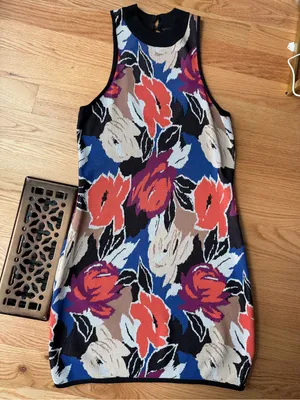 Ted Baker LILYIII Floral Knit Open Back Dress Size 4 thumbnail 3