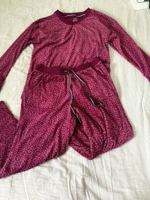 Nautica Women's Berry Pink Patterned Sweater and pants set thumbnail 2