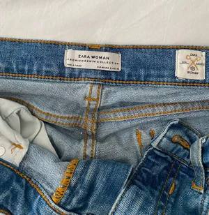 Jeans thumbnail 4