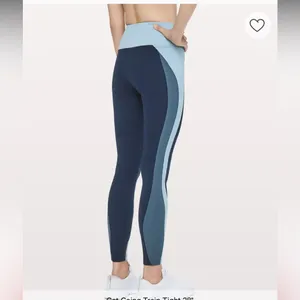 Lululemon Athletica Get Going Train Tight 28" leggings size 6 thumbnail 3