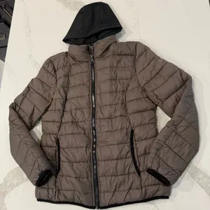 Guess Detachable Hoodie Puffer Jacket Women’s Size Large Taupe Outerwear Casual thumbnail 2