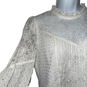 WHITE HOUSE BLACK MARKET White‎ Mock Neck L/S Eyelet Lined Blouse EUC Size 4 thumbnail 4