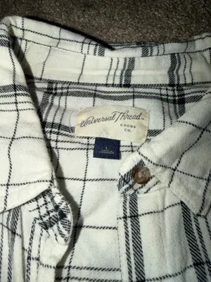 Universal Threads Flannel Plaid Black White Women’s Shirt Relaxed Fit L thumbnail 2
