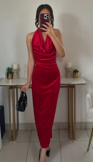 Zara dress maxi festive velour red halter party wedding Christmas thumbnail 2
