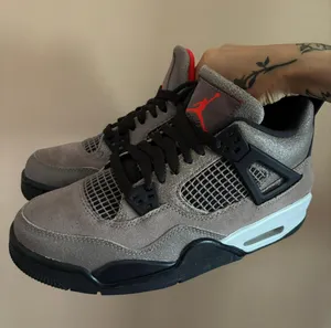 Jordan Air 4 Retro GS ‘Taupe Haze’ thumbnail 6