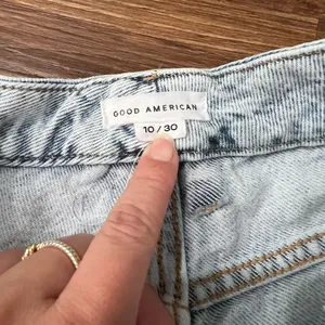 Good American Light Blue Denim Jeans thumbnail 4