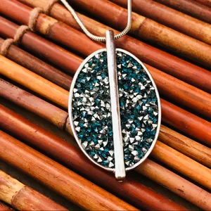 Kenneth Cole Silver Tone Necklace thumbnail 3