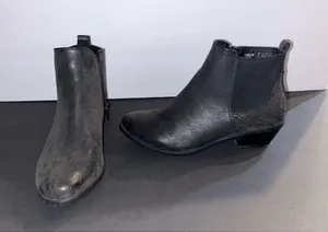 Women's Black Low Heel Ankle Booties - Sleek Chelsea Style thumbnail 1