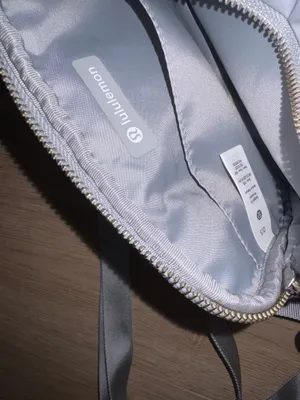 Lululemon Purse thumbnail 3