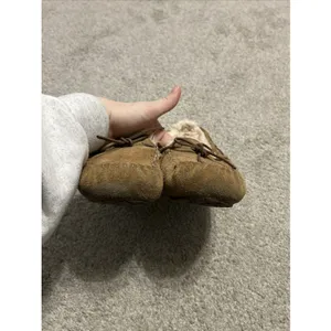 Women's UGG DAKOTA Suede Moccasin Slippers Size 6 1107949‎ CHESTNUT thumbnail 6