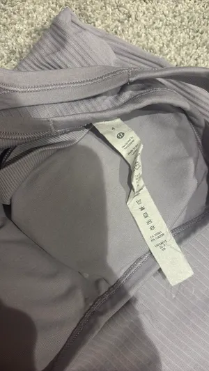 Lululemon Tank thumbnail 4