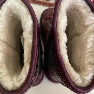 UGG Purple Port Short Sparkle Uggs- Size 5 thumbnail 7