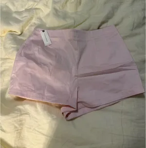 Maeve Light Pink Swing Shorts NWT thumbnail 2