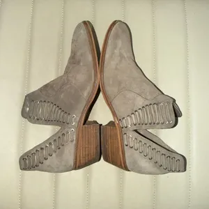 Vince-camuto Women's Grey Boots thumbnail 11