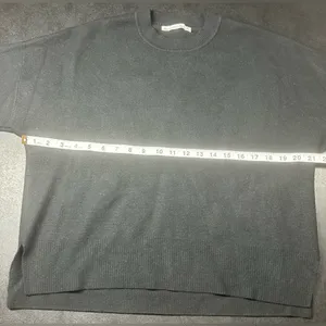 Abercrombie & Fitch Women's Size M Black Crewneck Sweater thumbnail 3