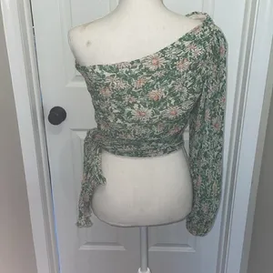 Lulu’s Grow Toward Love Green Floral Print Pleated One-Shoulder Top thumbnail 8