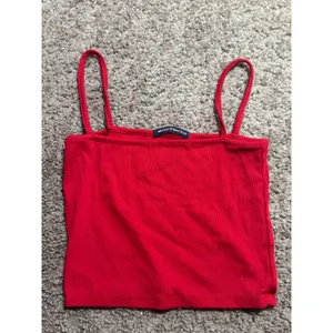 Brandy Melville Red Ribbed Tank Top Square Neck Spaghetti Strap Cropped Camisole thumbnail 2