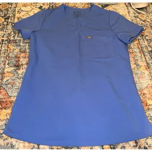 Figs shirt thumbnail 1