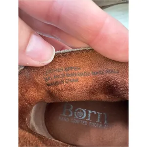 Born Brown Leather Distressed Ankle Boots Womens 8 Boho Fall Chunky Lug Casual thumbnail 4
