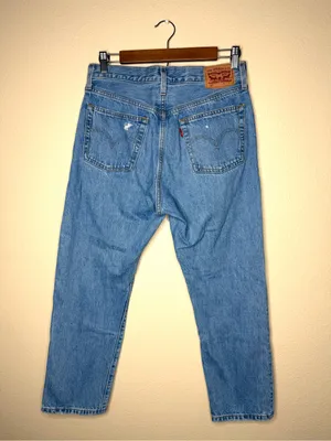 Levi's Women 501 Original Cropped Cotton High Rise Jeans 28 Straight Leg Classic thumbnail 7
