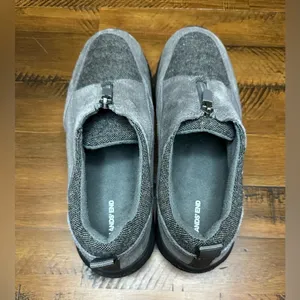 LANDS END Women's Shoes All Weather Insulated Suede Front-Zip Moc US 8B Gray EUC thumbnail 2
