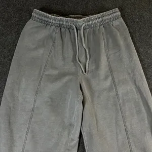 Lazy Sunday Women Grey Mineral Wash Wide Leg Pintuck Sweatpants Size M thumbnail 9